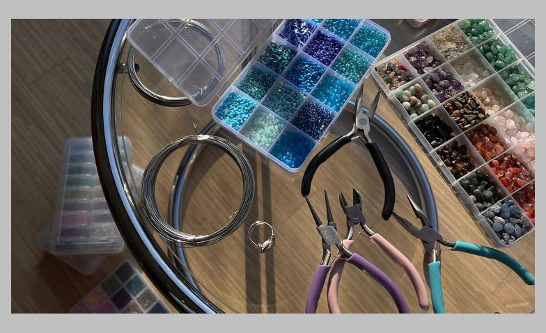 Perlen, Draht und Fantasie - kreiere deinen Schmuck
