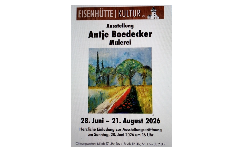 Kunstausstellung mit Acrylmalerei und Textilkunst