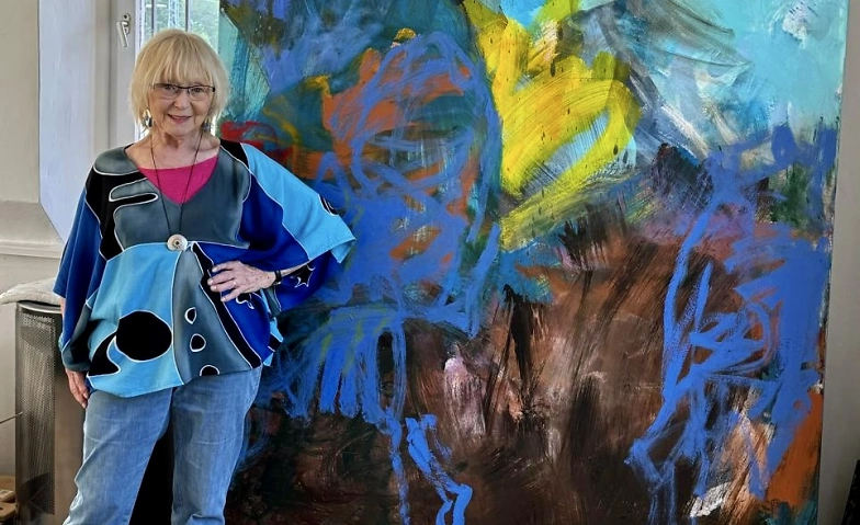 "Hinter den Dingen" - Ausstellung