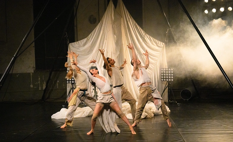 SAMAR BY RIGOLO, Tanztheater & immersives Kunstfestival, Tanz / Tanz, Stadtufer Lichtensteig