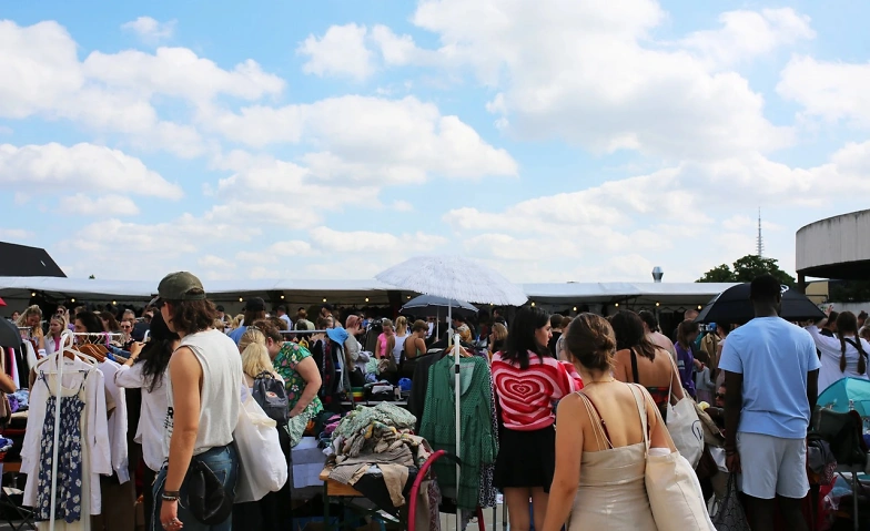 ROOFTOP FLOHMARKT GALERIA OSTERSTRAßE