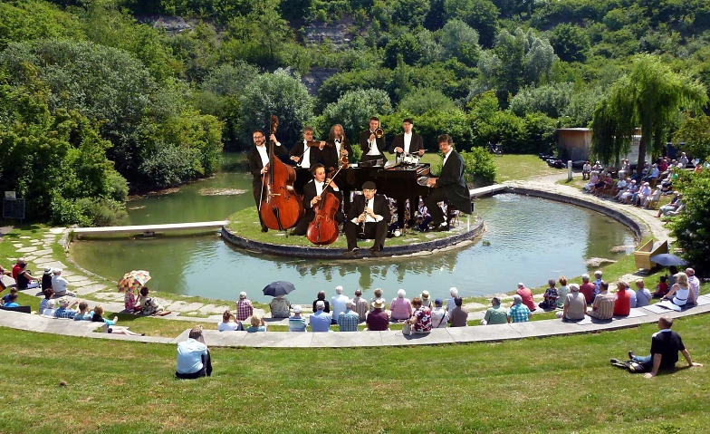 Picknick-Konzert - SALONIKER-Wassermusik Seebühne Leonberg