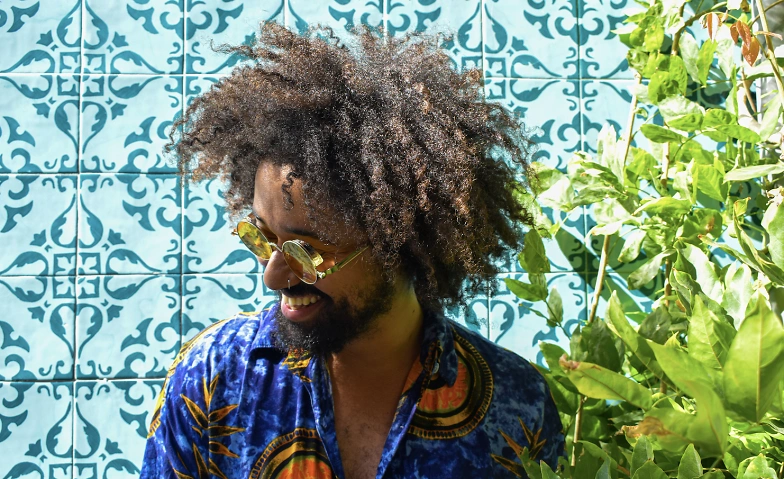 Event-Image for 'VINYL LISTENING SESSION w. KELSON - FREE ENTRY!'