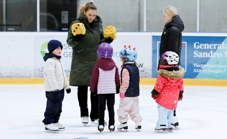 Event-Image for 'Eislaufkurse f&uuml;r Gross und Klein'