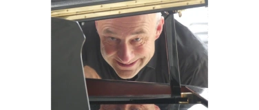 Event-Image for 'Fr&auml;nkischer Theatersommer:  Taubenvergiften im Park'