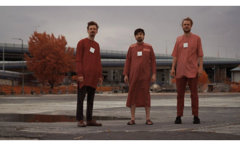 Teleport Collective «A Monolith’s Dream»