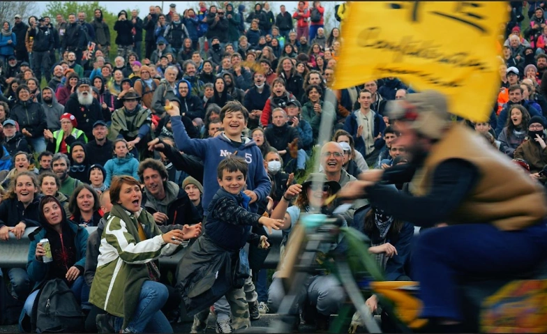 KlimaKino "The wild defending itself"