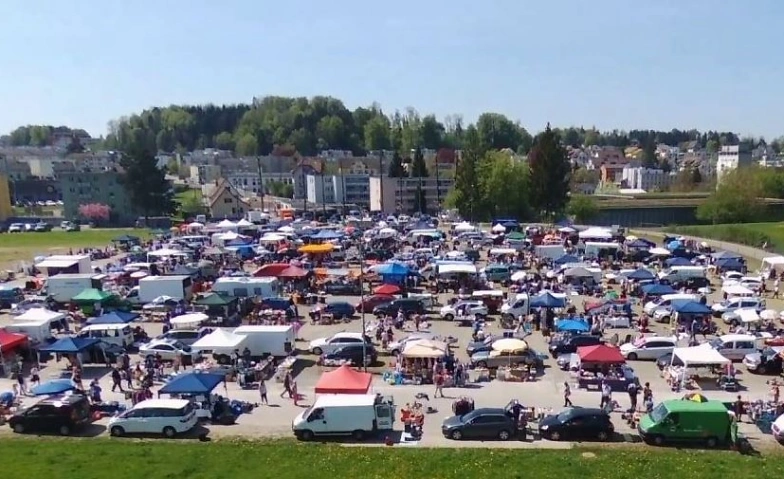 Samstag, 26. Sept. grosser Aussenflohmarkt in 8620 Wetzikon Areal bei der Eishalle Wetzikon, Rapperswilerstrasse, 8620 Wetzikon Billets