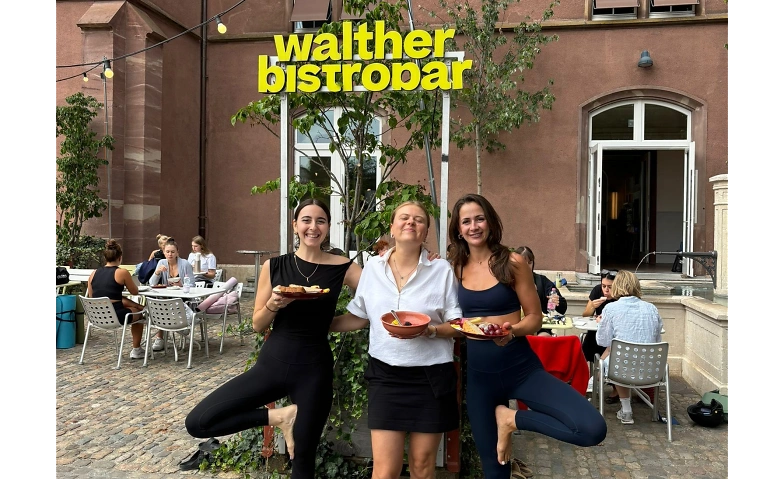 Event-Image for 'Yoga & Z'Morge'