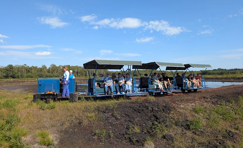 Mit der Torfbahn durch das Himmelmoor