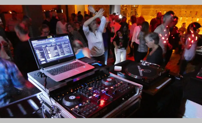 Tanzparty ...and the beat goes on!