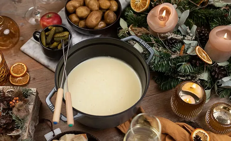 Fondue Dating Zürich  Alter 48 - 59, Essen & Trinken / Käse, Schokolade & Delikatessen, Chäsalp