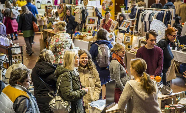 Neue Ziegelei Winterzauber x Herzlmarkt