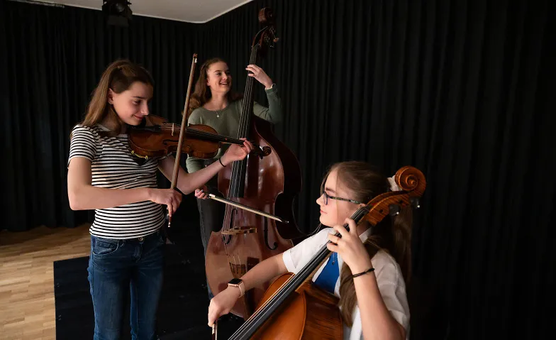 Volksmusik-Abig mit Stubete Musikschule Uri, Konzerte / Weitere Musikrichtungen, Hotel Alpina