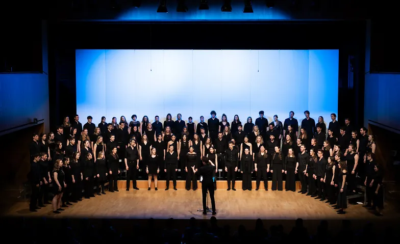 PURE VOICES: Über 100 junge Stimmen – Chormusik pur