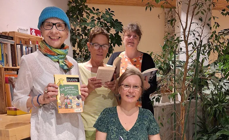 Lesecafé – ein Vorlesenachmittag für Erwachsene und Kinder